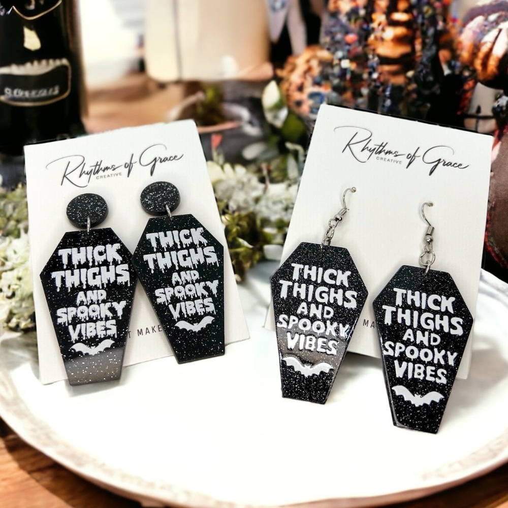 Spooky Chic: Coffin Earrings for a Thrilling Halloween Vibe! NWT